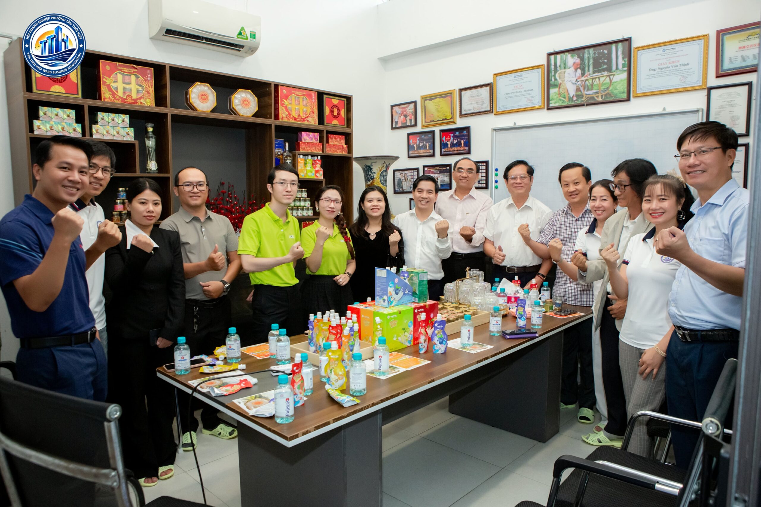 Đoàn Hội Doanh Nghiệp Phường Tân Thới Hiệp đến thăm nhà máy NestGia