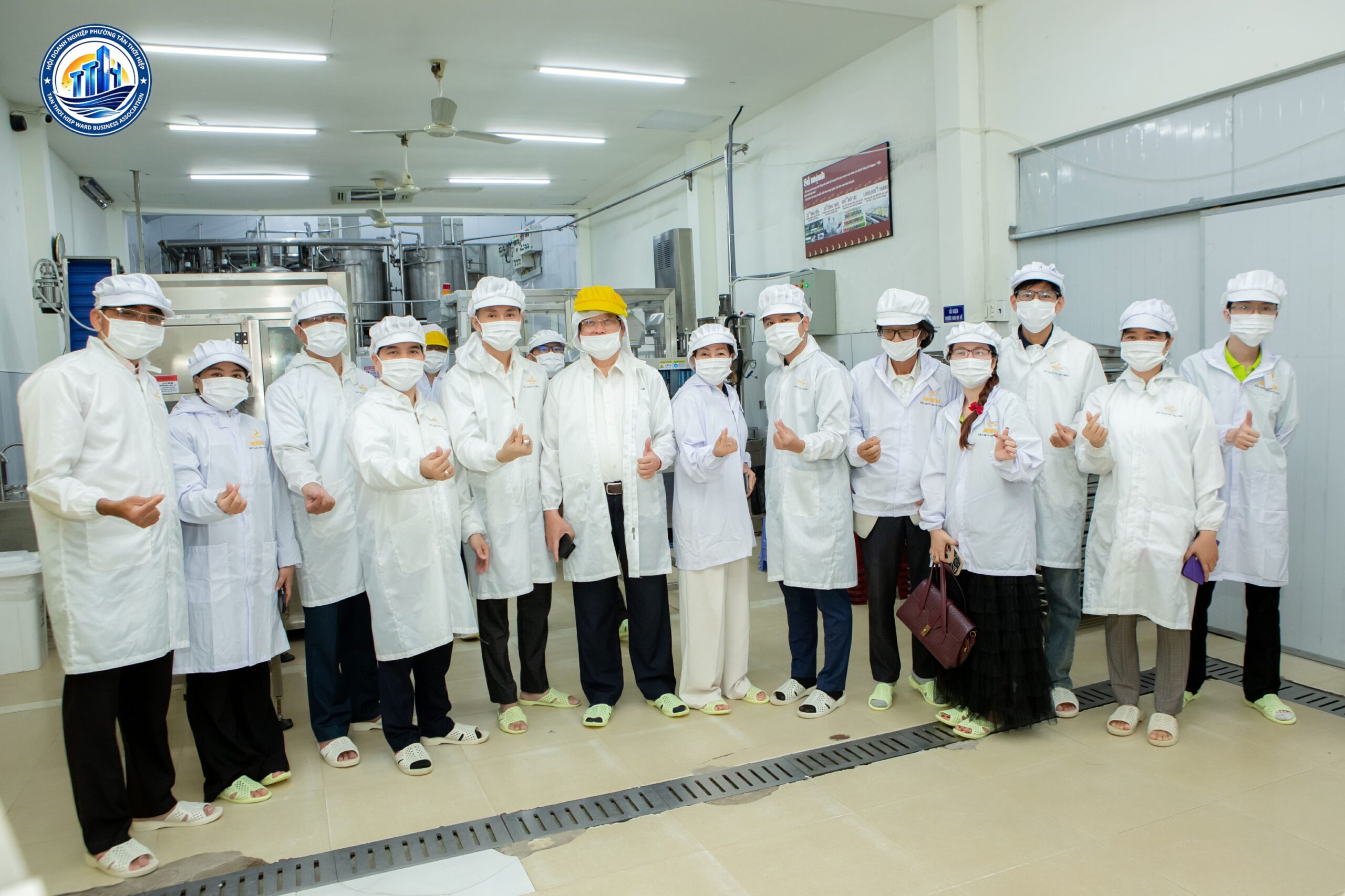 Đoàn Doanh nghiệp tham quan quy trình sản xuất đạt chuẩn quốc tế ISO & FDA của Nhà máy NestGia