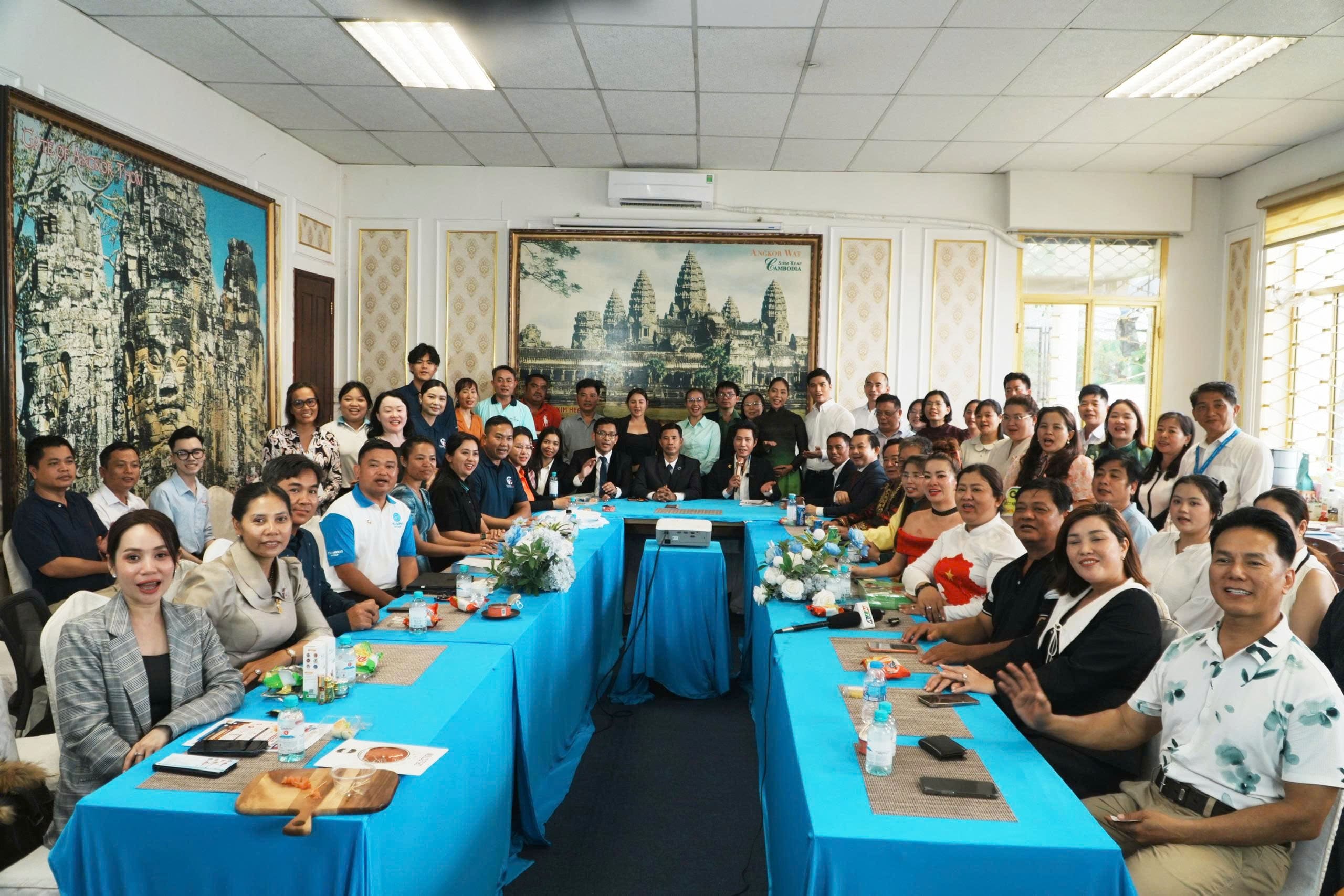 Toàn cảnh buổi Giao Thương Việt Nam - Campuchia tại Văn phòng Tham tán